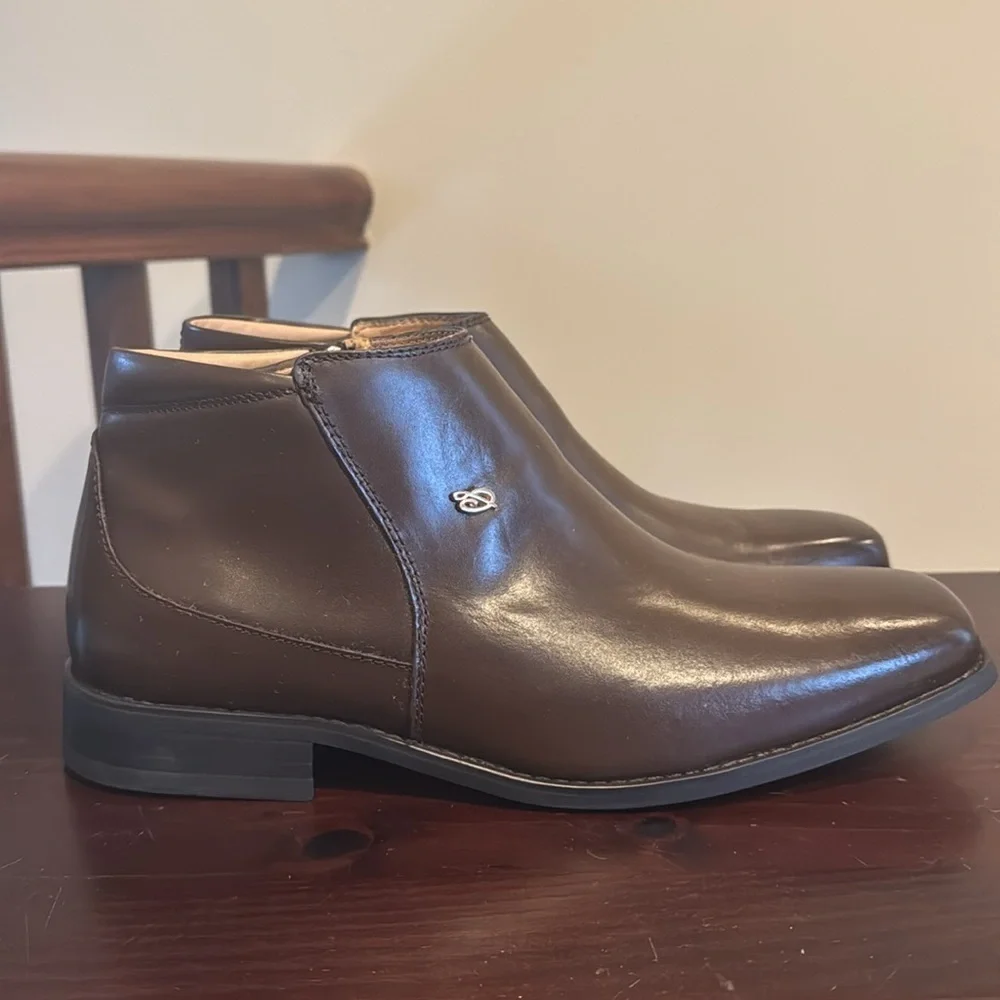 La Milano brown leather ankle boots bootie dress boots 10.5